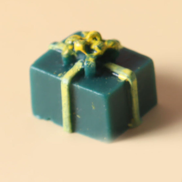 Mini resin Christmas gift bag ornament