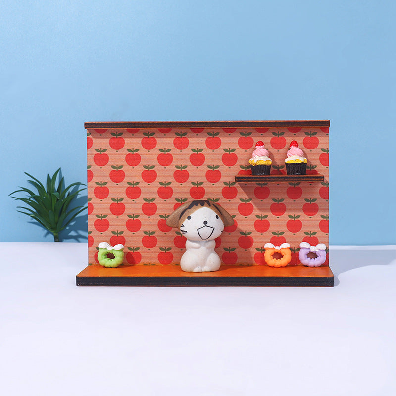 Mini wooden apple display stand and backdrop